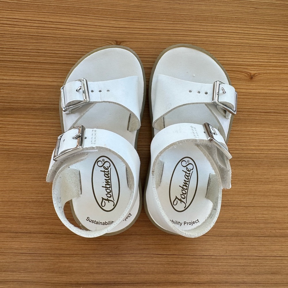 Toddler footmates Velcro sandals - size 5 - white